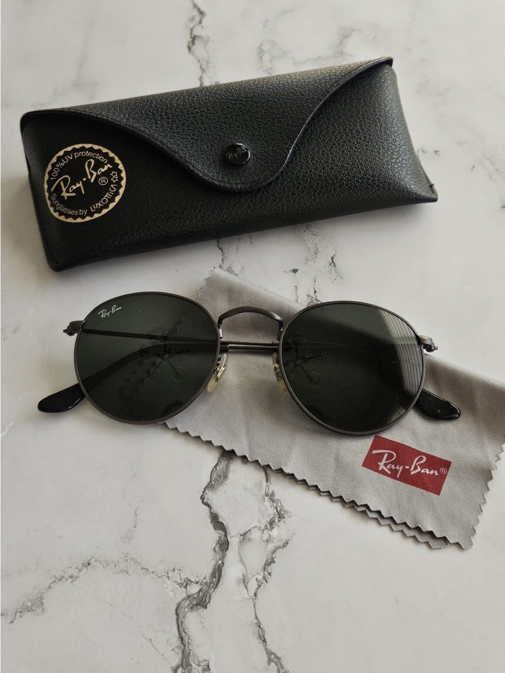 Ray-Ban RB3447 Round Metal Sunglasses Black Classic